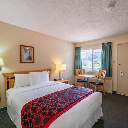 Canada'S Best Value Desert Inn & Suites Cache Creek Exterior foto