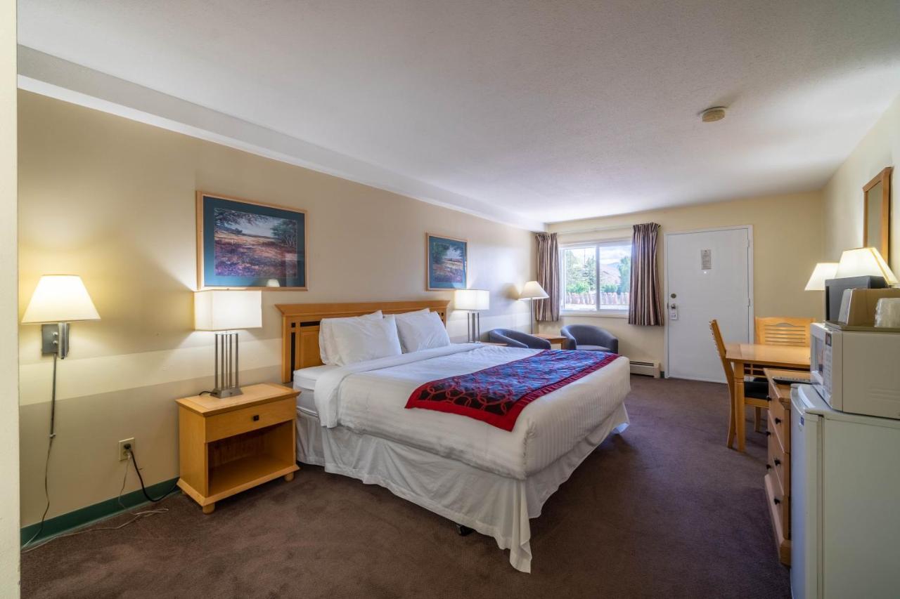 Canada'S Best Value Desert Inn & Suites Cache Creek Exterior foto